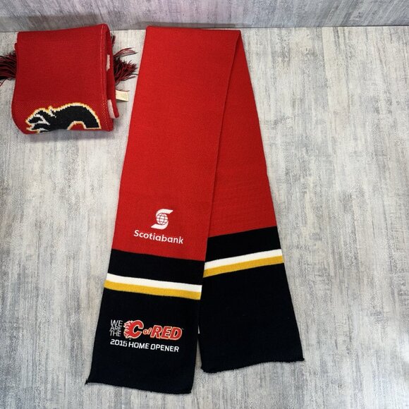 2 CALGARY FLAMES Scarfs One Reversable- Old Time Hockey NHL Forever Collectables - Picture 6 of 6